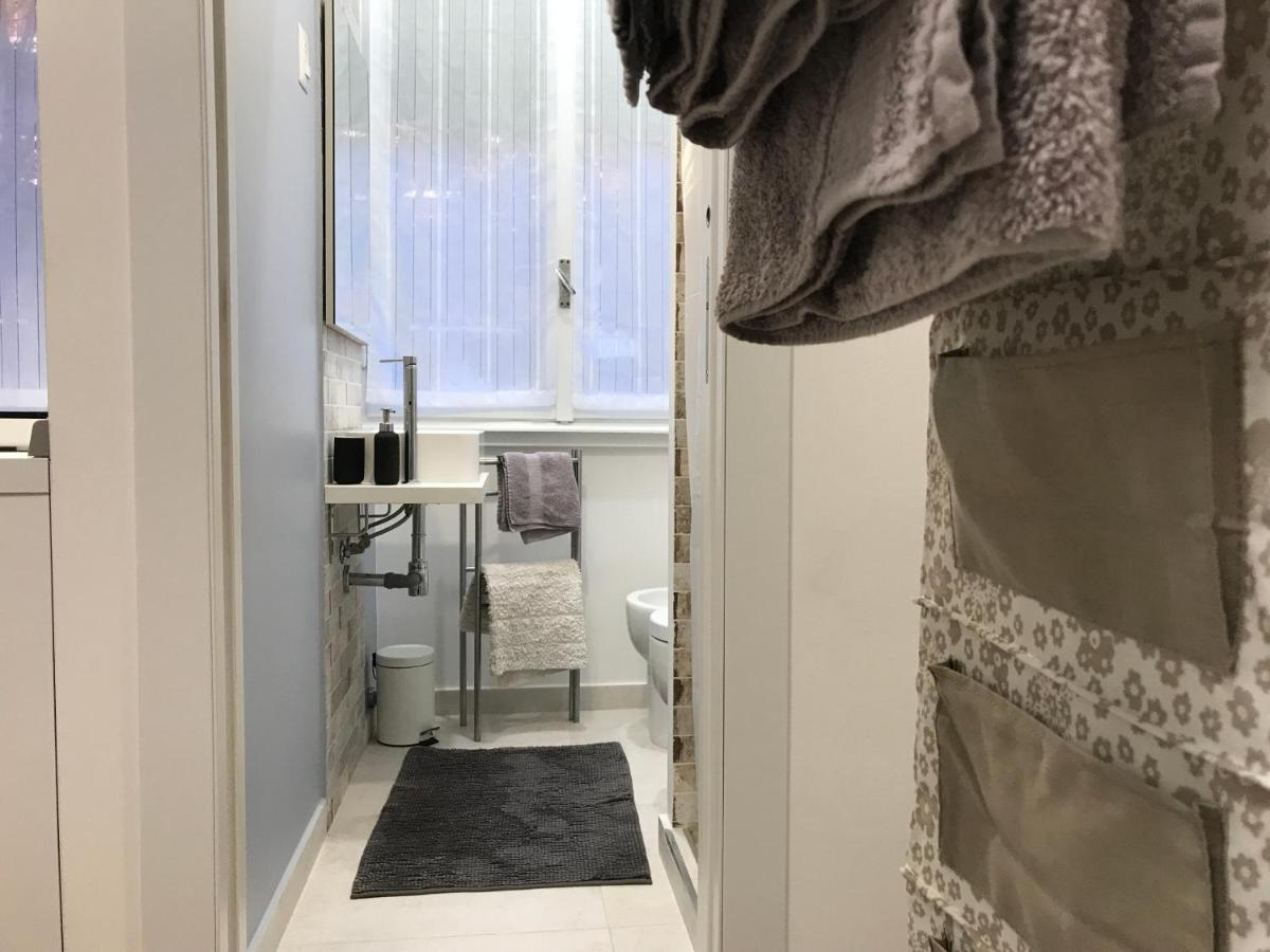 Studio 25 apartment - near metro M3 Milano Esterno foto