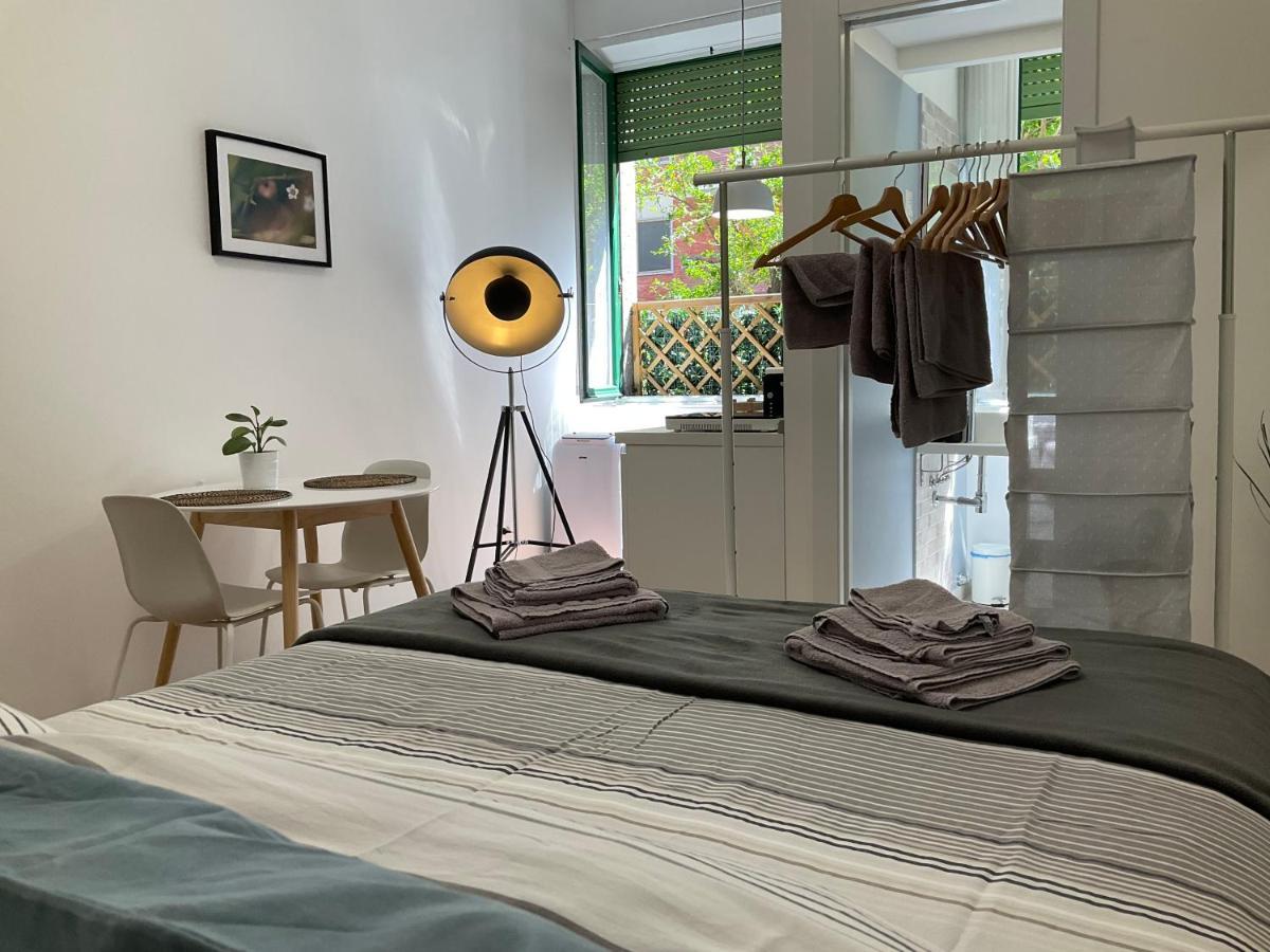 Studio 25 apartment - near metro M3 Milano Esterno foto