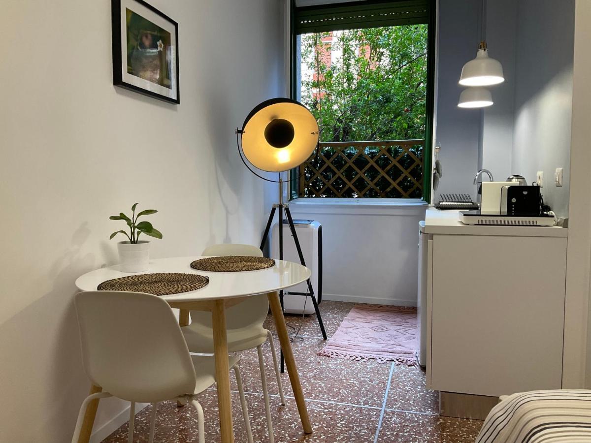 Studio 25 apartment - near metro M3 Milano Esterno foto